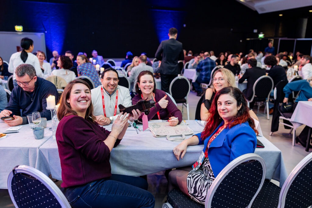 lightbulbteams/ toyforlife/ event/ teambuilding/ CSR/thermofisher/ employee empathy