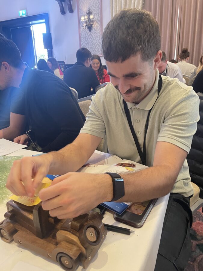 PwC's Toy for Life Team-Build, Lightbulb Teams